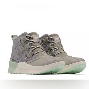 Gently used Sorel Out and About Waterproof Boot, Size 8.5